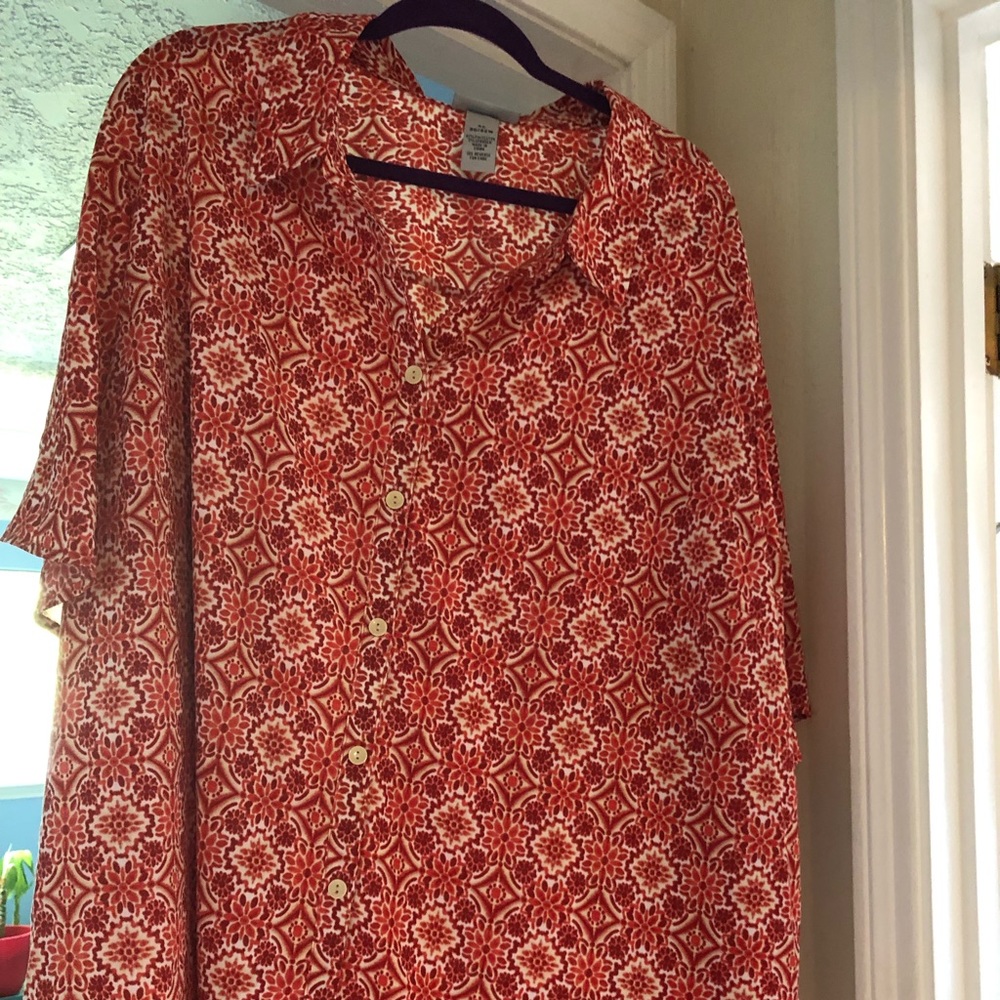 Catherine’s 4X Blouse